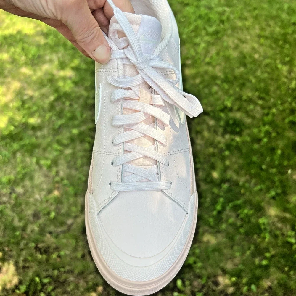 Nike court legacy